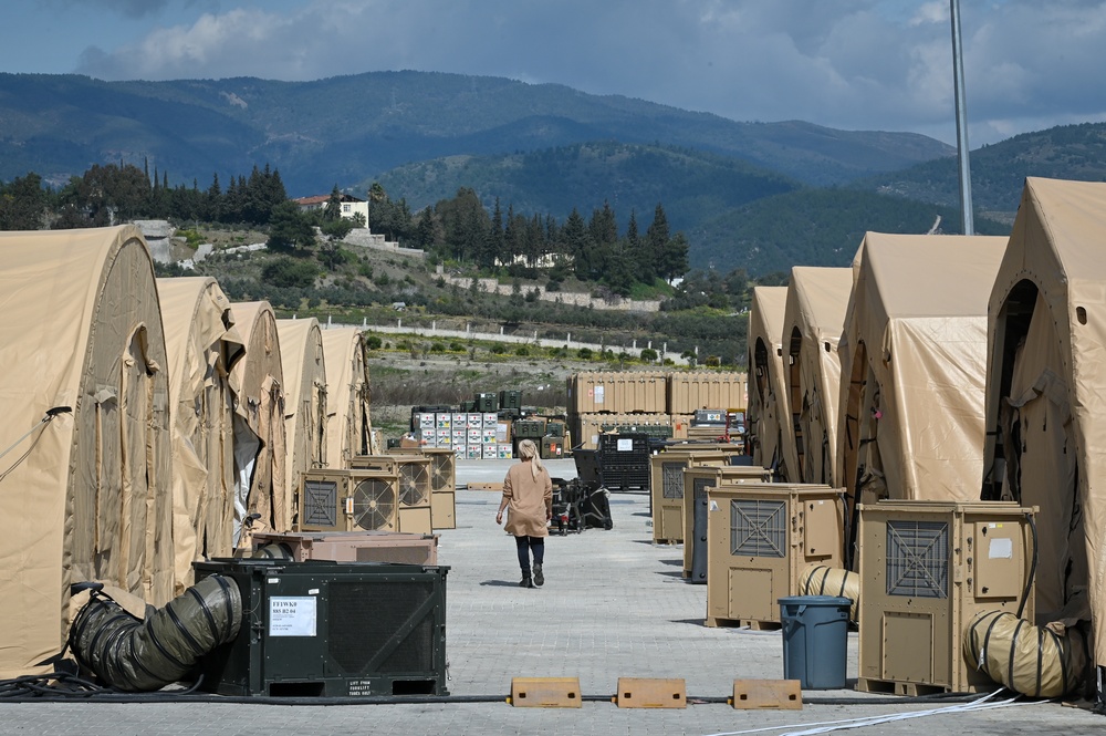 The U.S. Ambassador to Türkiye hands over DoD field hospital to Turkish Government’s Ministry of Health