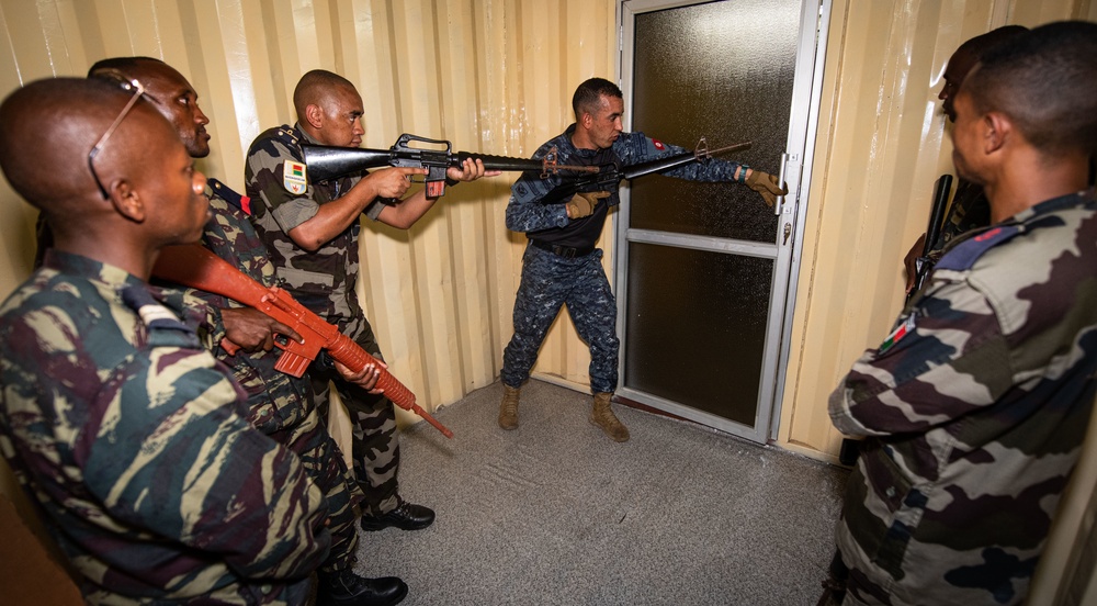 Tunisia Special Forces and Cutlass Express 2023 participants conduct VBSS training