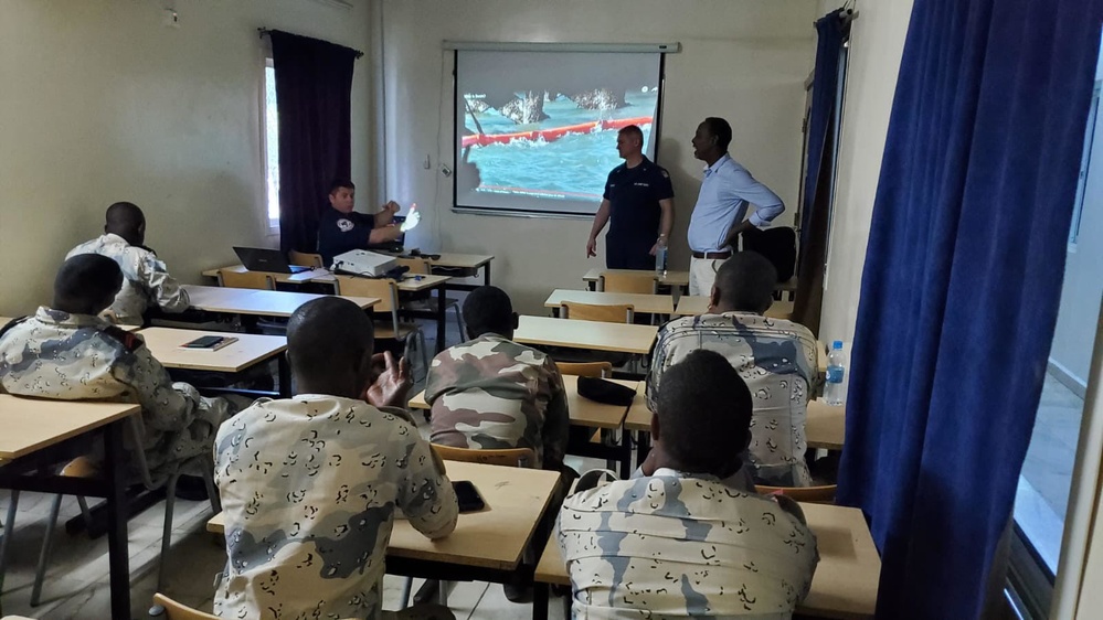 Cutlass Express 2023 participants conduct VBSS training in Djibouti