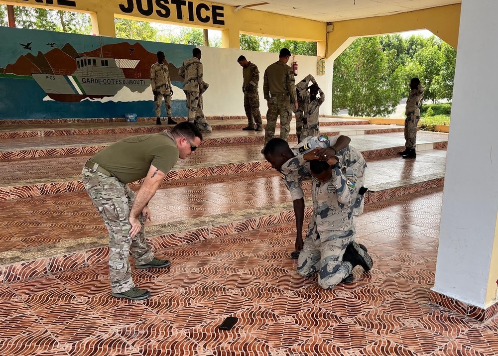 Cutlass Express 2023 participants conduct VBSS training in Djibouti