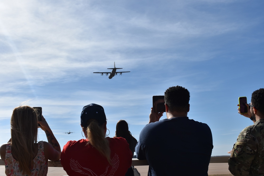 Dyess Airmen return from 6 month deployment to Middle East