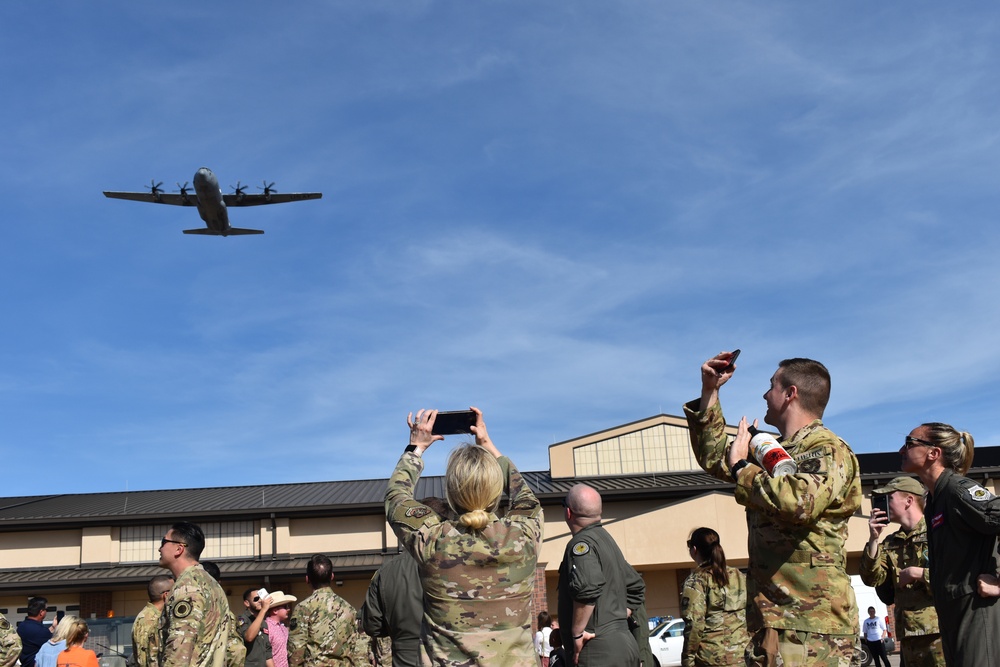 Dyess Airmen return from 6 month deployment to Middle East