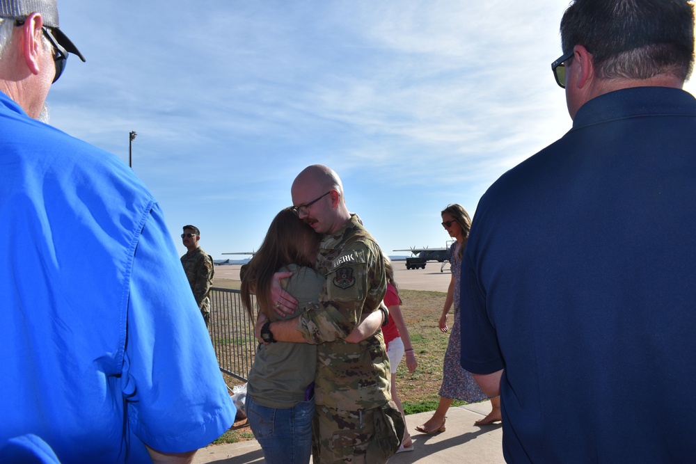 Dyess Airmen return from 6 month deployment to Middle East