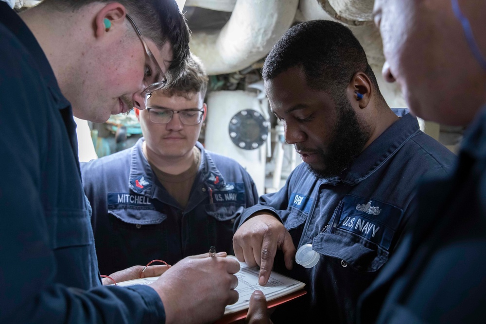 USS Normandy Participates in COMPTUEX