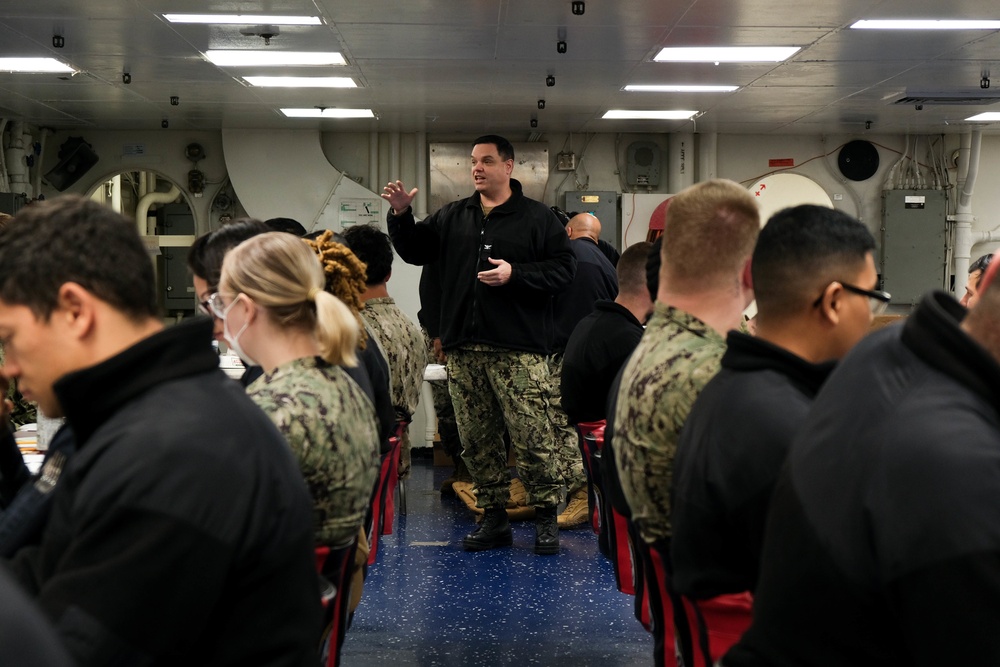 Boxer Second Class Petty Officers Put Their Knowledge to the Test