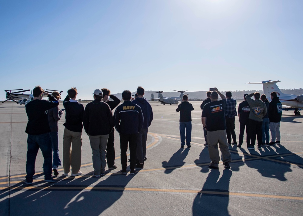 Cactus High School AFJROTC visit VRM-30