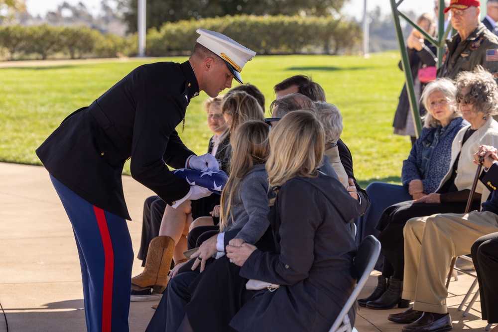 Memorial service held for 2/5 Marine Veteran