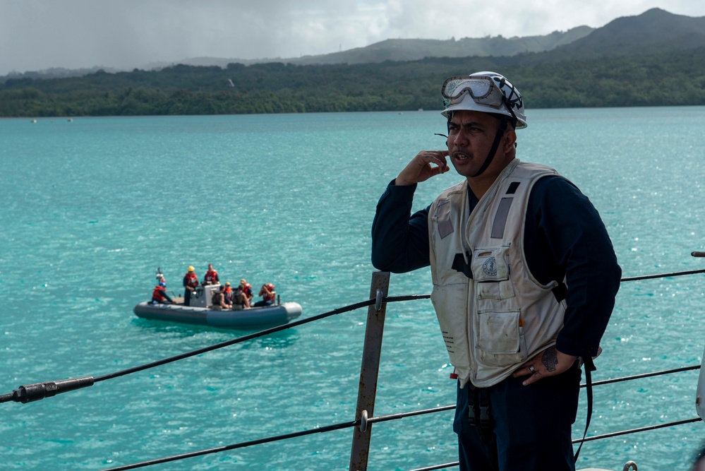 Wayne E. Meyer Conducts Small Boat Operations