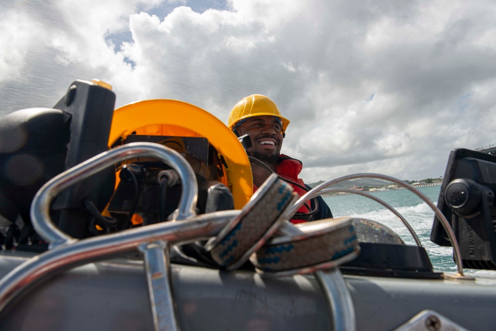 Wayne E. Meyer Conducts Small Boat Operations