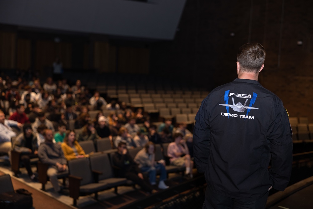 USAF F-35A Lightning II Demonstration Team visits Kofa High School