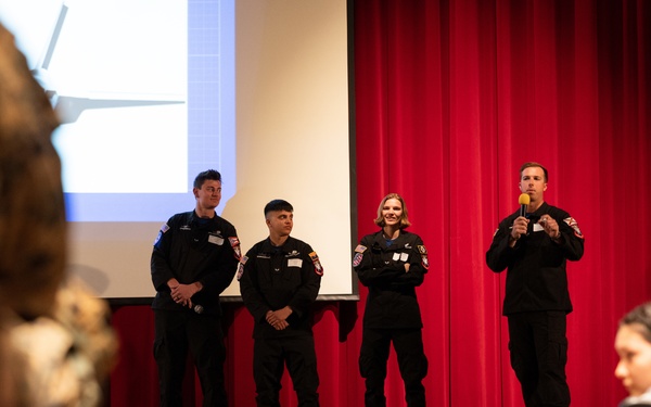 USAF F-35A Lightning II Demonstration Team visits Kofa High School