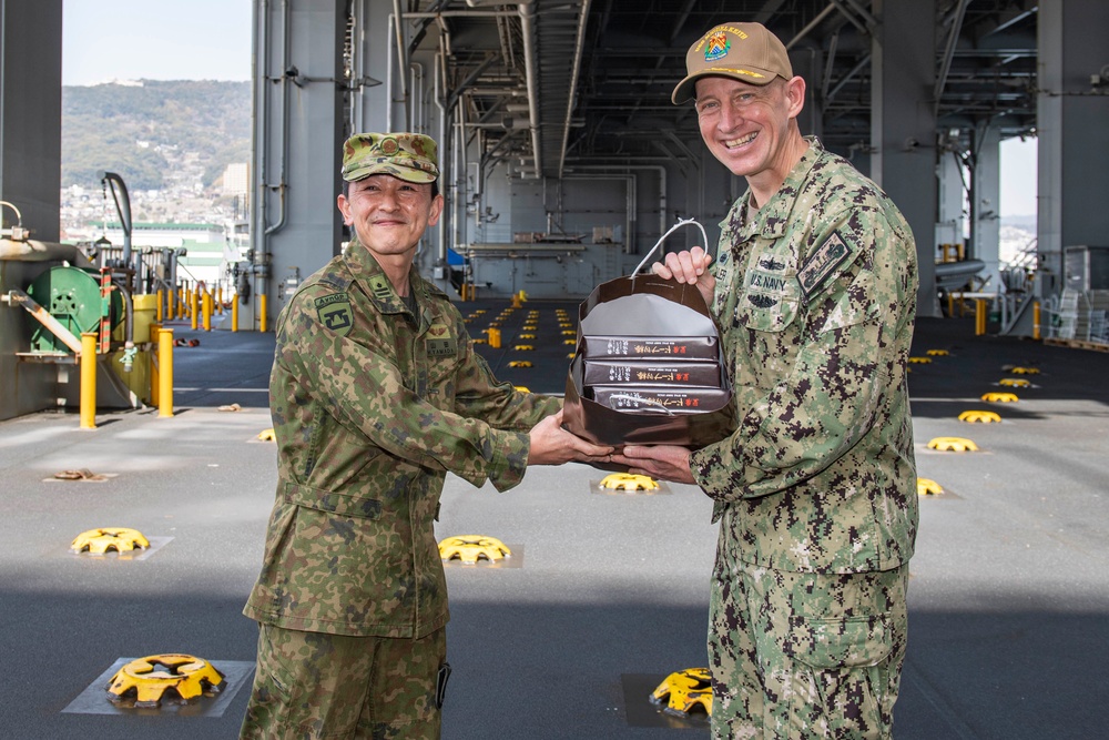 JGSDF Tour USS Miguel Keith