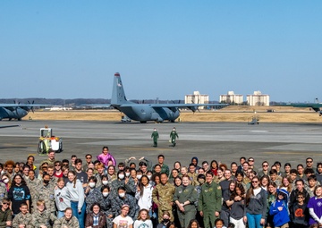 Female aviators honored during US, Japan ‘Fly Girls’ event