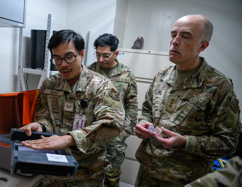 USAF, USSF Surgeon General visits Yokota