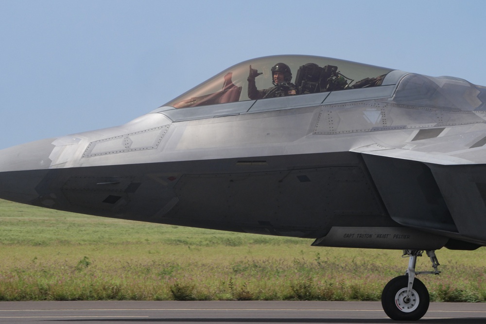 F-22 Raptors Successfully Rearmed in ACE Capabilities Milestone