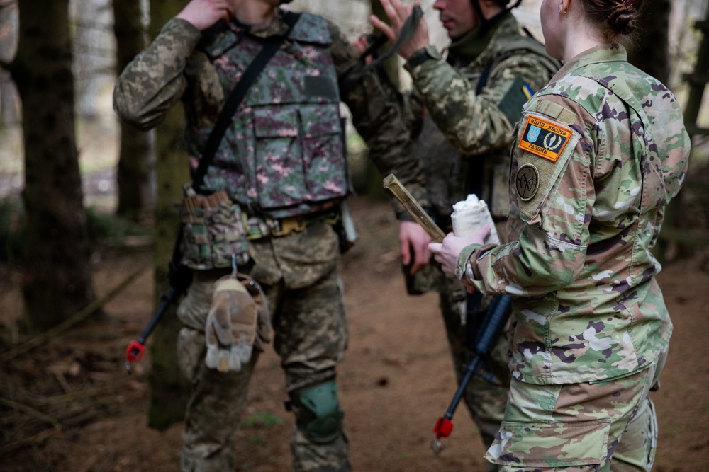 US Soldiers provide medical training to Ukrainian Armed Forces