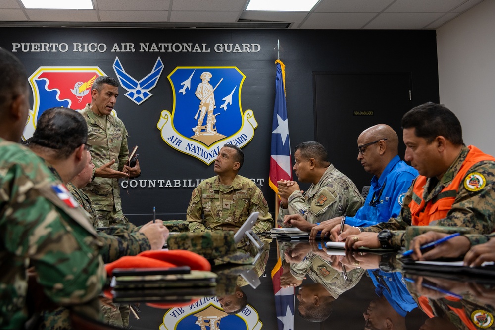 State Partnership Program Dominican Republic visits the 156th Wing