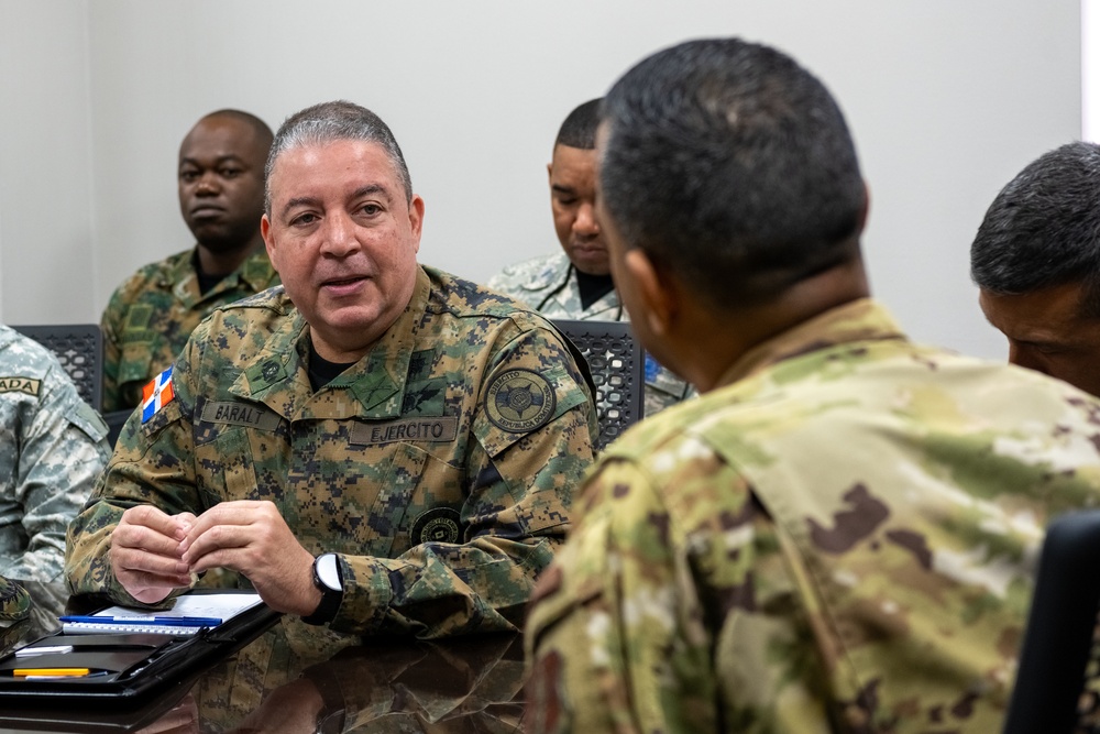 State Partnership Program Dominican Republic visits the 156th Wing