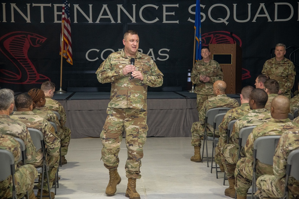 512th MXG earns 2022 Chief Master Sgt. James K. Clouse Trophy for maintenance excellence