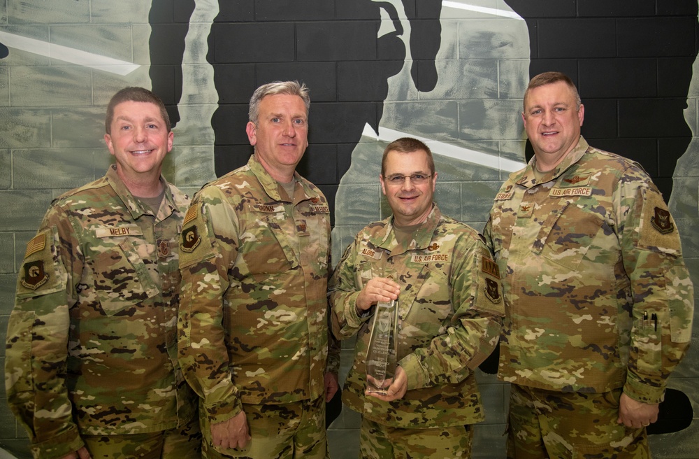 512th MXG earns 2022 Chief Master Sgt. James K. Clouse Trophy for maintenance excellence