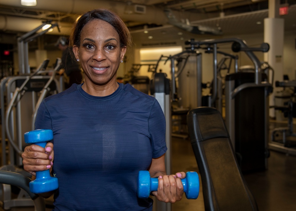 Reservist shares passion for fitness, promotes readiness