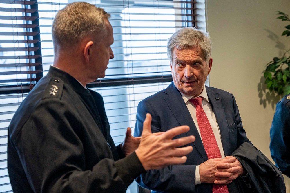 Finnish President visits Norfolk