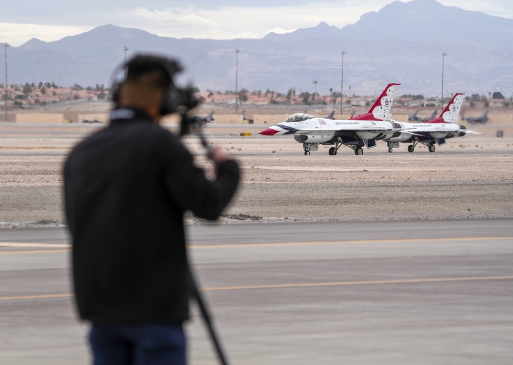 Thunderbirds practice at Nellis