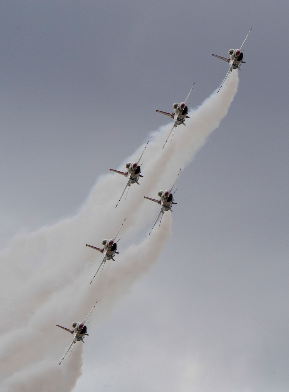 Thunderbirds practice at Nellis