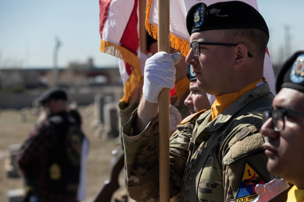 Free forevermore: Bliss helo pilot, Soldiers join El Paso to celebrate service, remember native son