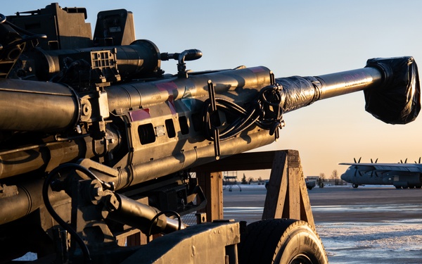 2-377 PFAR prepares howitzers for JPMRC 23-2