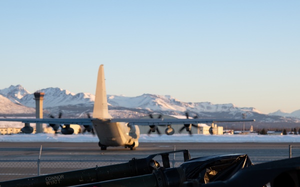 2-377 PFAR prepares howitzers for JPMRC 23-2