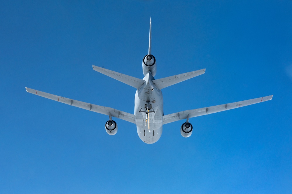 Refueling the KC-10