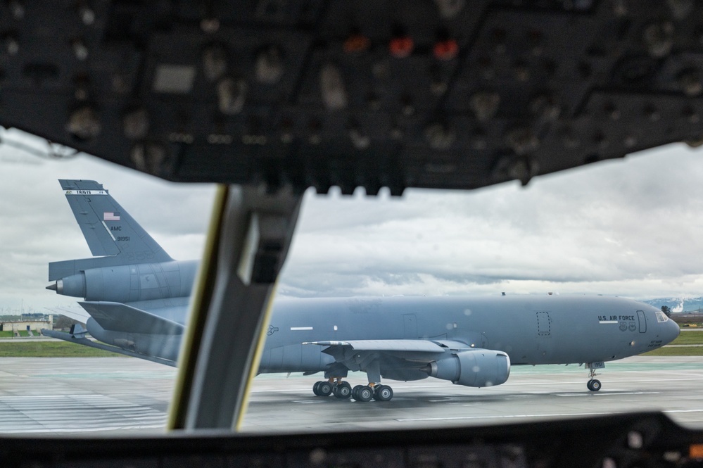 Refueling the KC-10