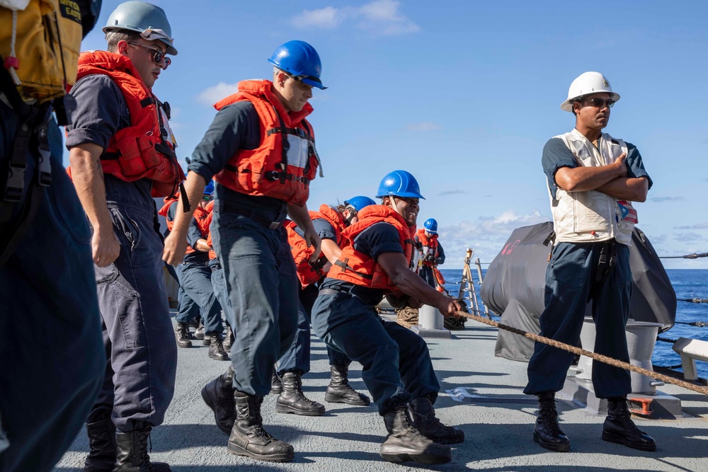 Decatur Replenishment-at-Sea with USNS Tippecanoe