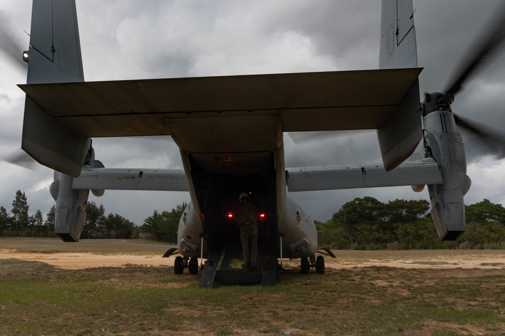 Helo Raid exercise during Iron Fist 23