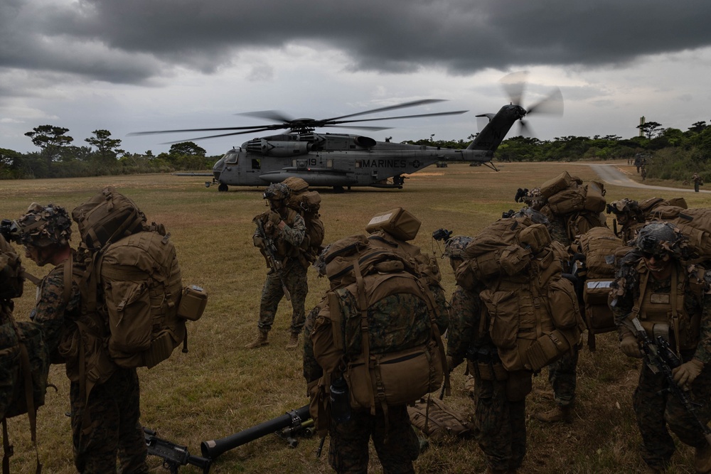 Helo Raid exercise during Iron Fist 23