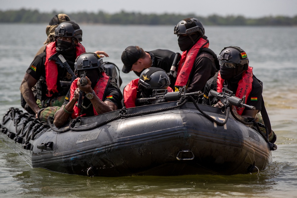 Members of The Ghana Armed Forces Pull Security on a Boat Flintlock 2023