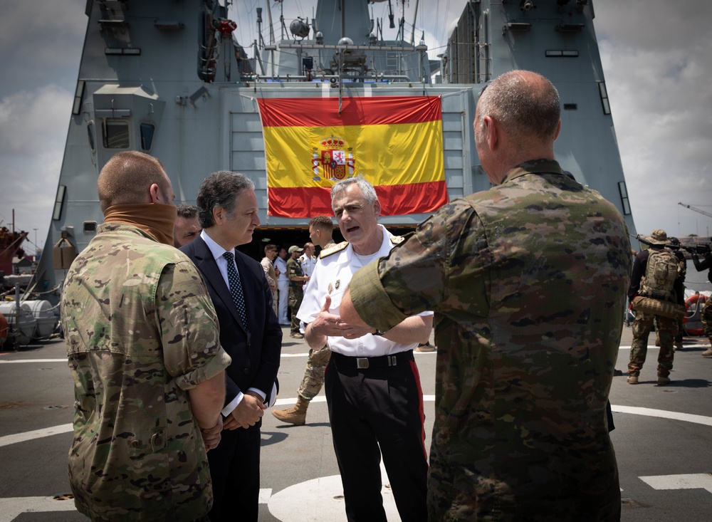 Spanish Ambassador to Ghana visits Spanish Frigate in Accra