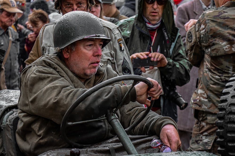 Ceremony held in the town square of Carentan in honor of WWII Veterans