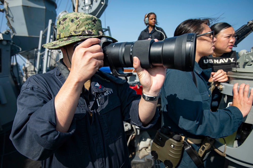 USS Paul Hamilton Strait Of Hormuz Transit