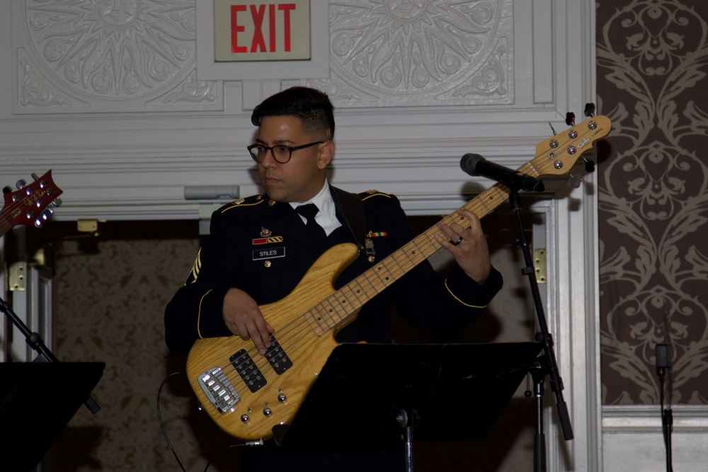 28ID Band at DIV Ball