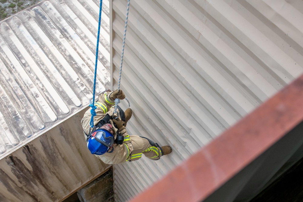 125th Fire urban search and rescue training