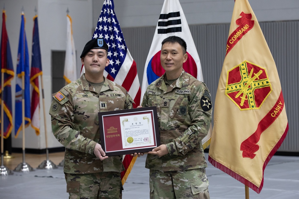 USAG Yongsan-Casey HHC Change of Command