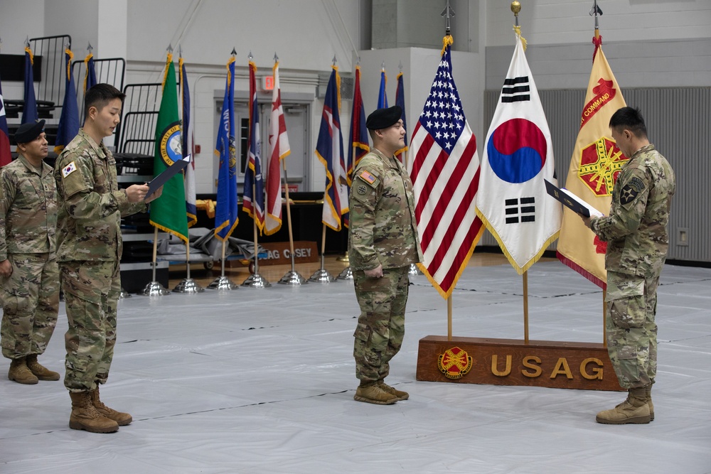 USAG Yongsan-Casey HHC Change of Command