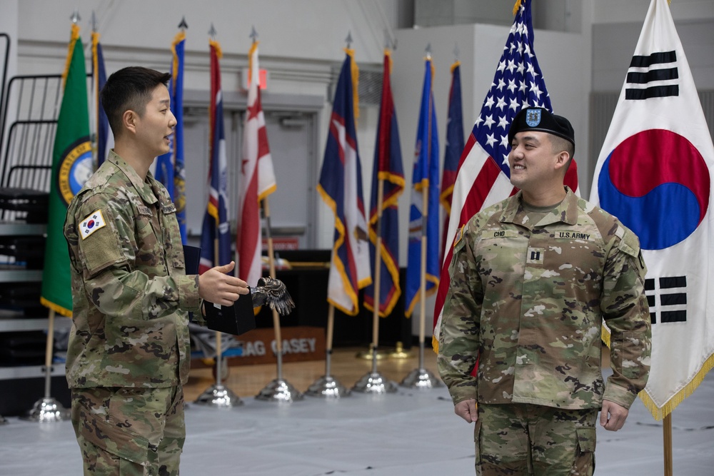 USAG Yongsan-Casey HHC Change of Command