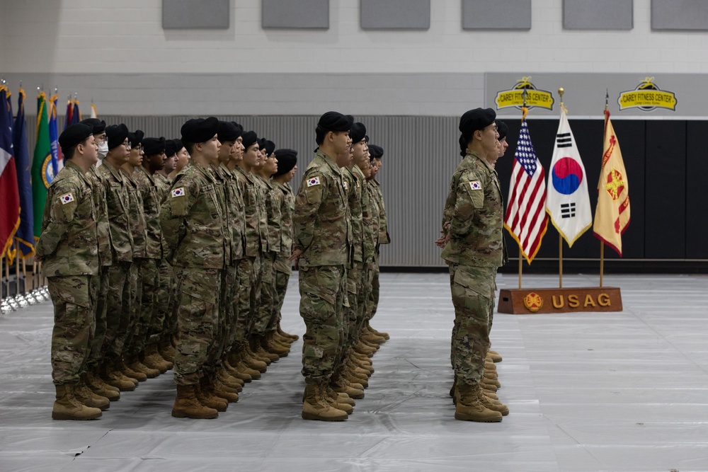 USAG Yongsan-Casey HHC Change of Command