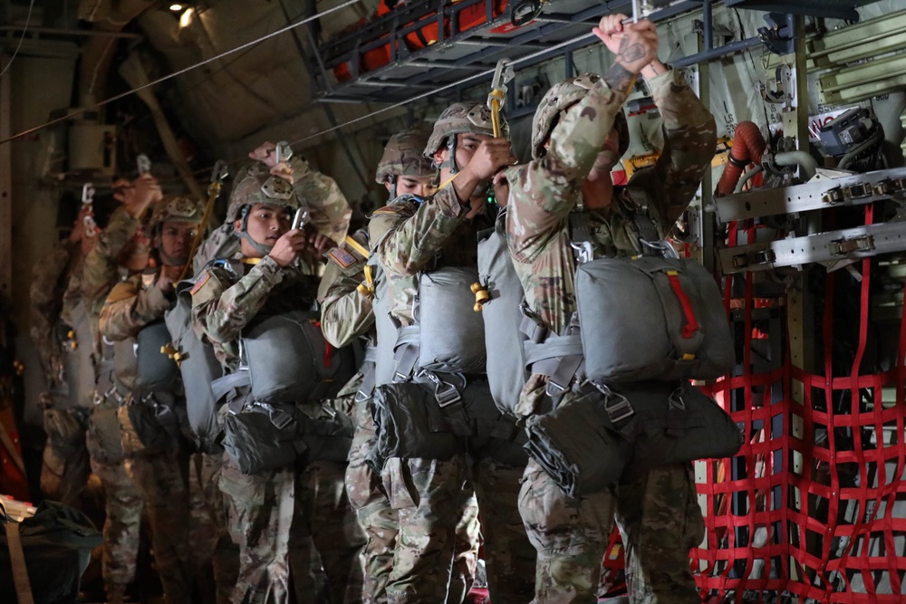 346th TADC Soldiers make final preparations for parachute jump