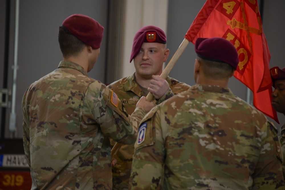 4-319 Airborne Field Artillery Regiment Change of Command