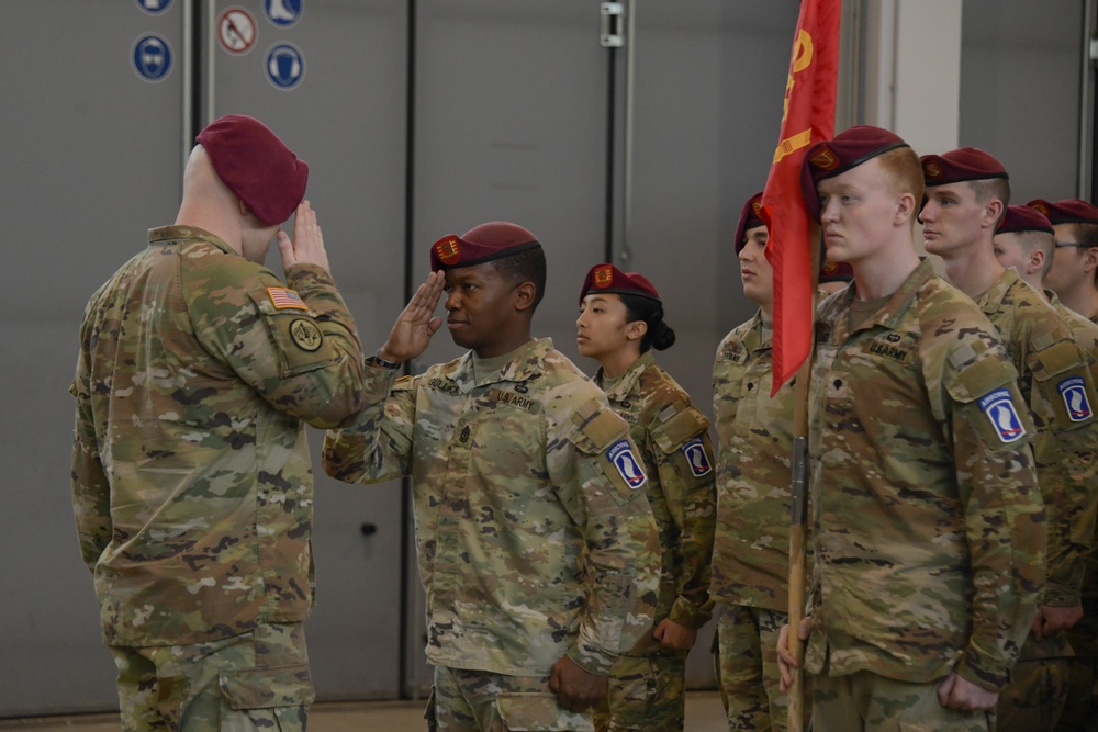 DVIDS - Images - 4-319 Airborne Field Artillery Regiment Change of ...