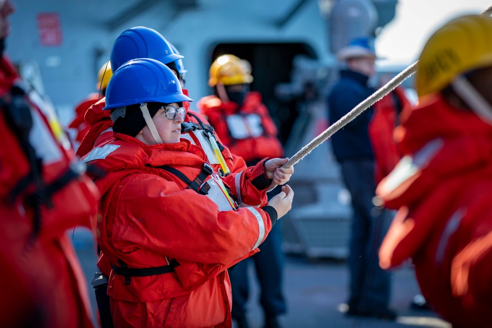 USS Porter Operates Alongside Swedish Navy